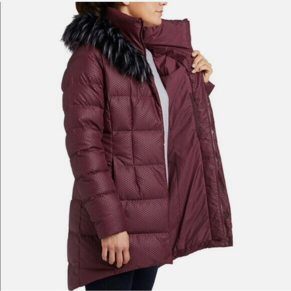 Women’s The North Face Parka - Picture 11 of 13